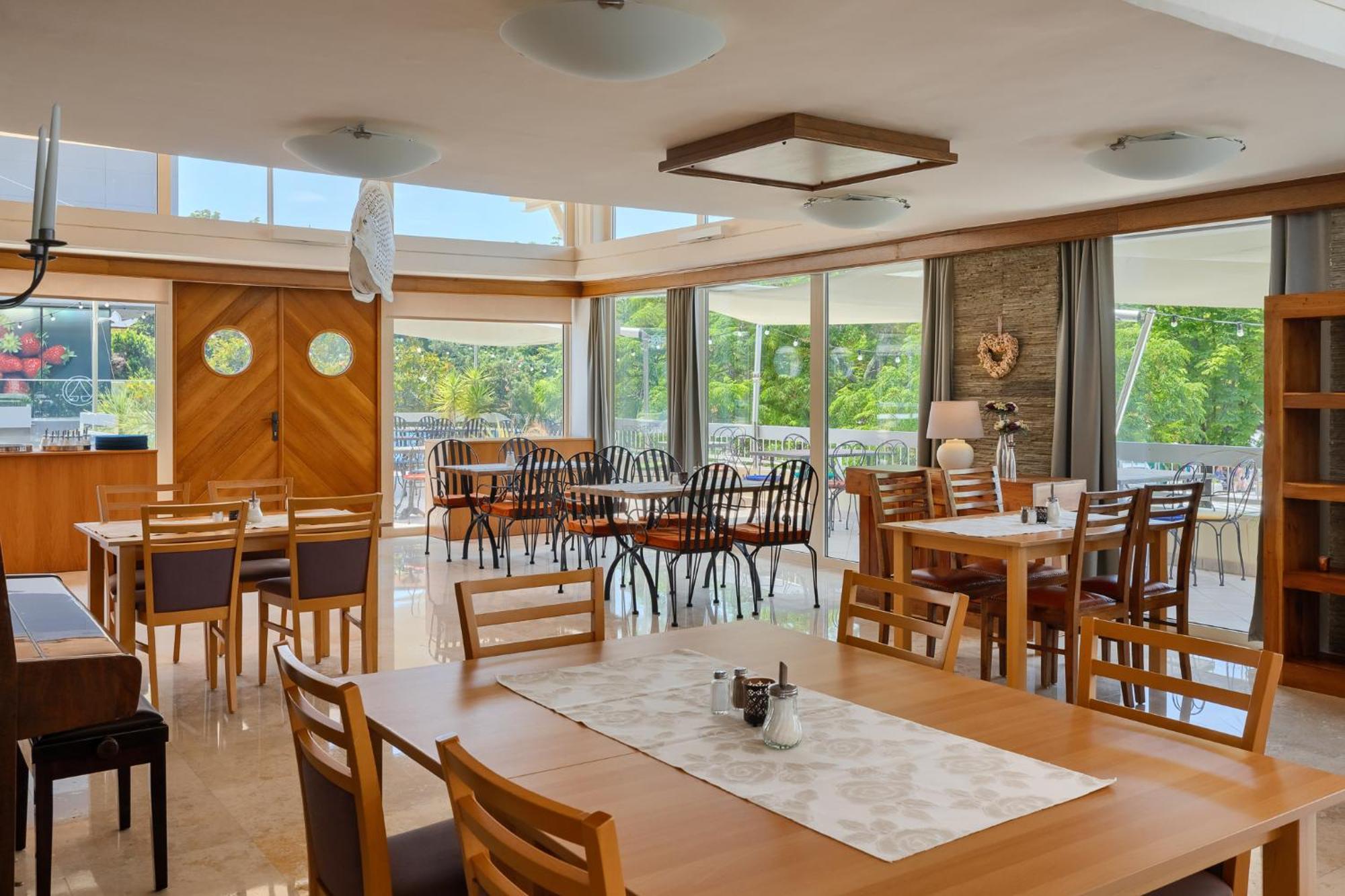 Hotel Porec Ngoại thất bức ảnh