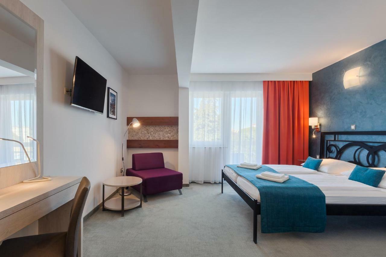Hotel Porec Ngoại thất bức ảnh