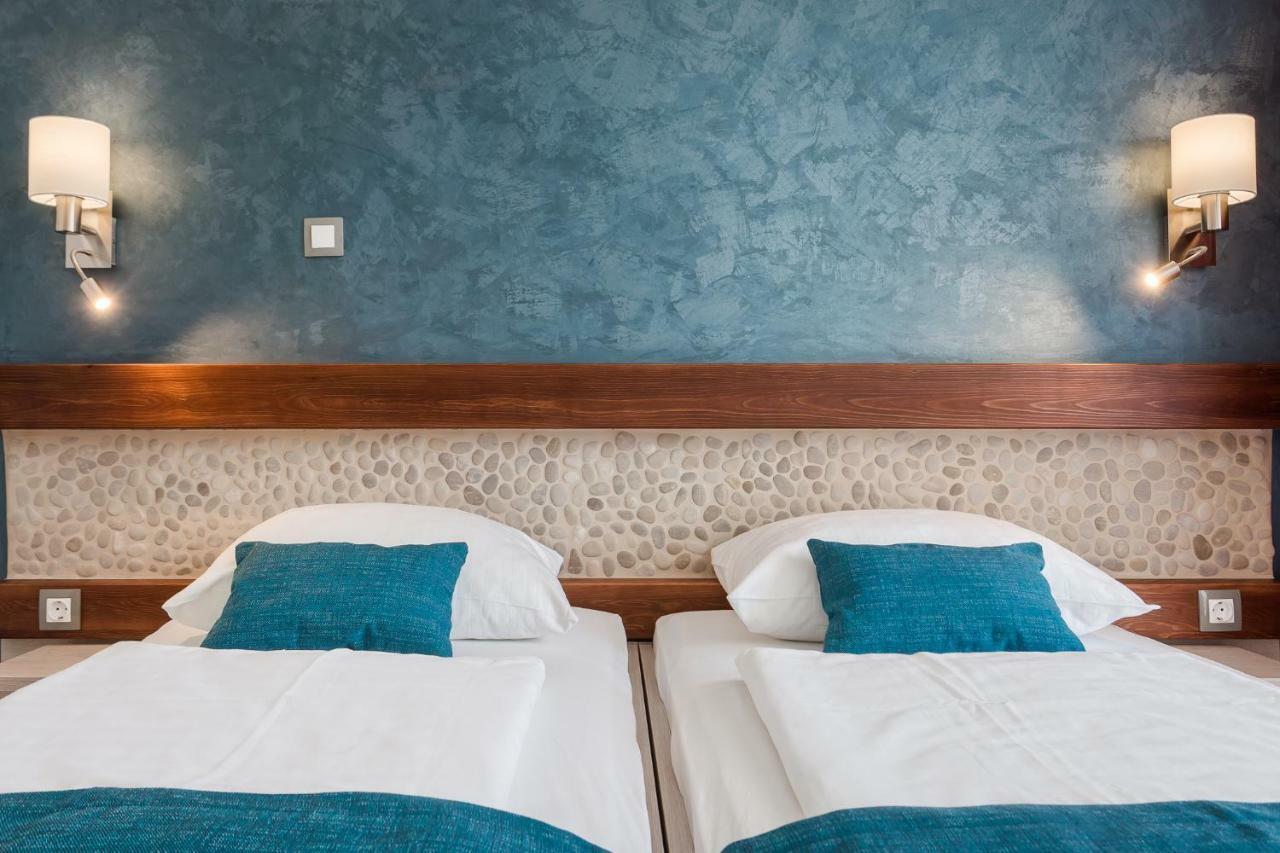 Hotel Porec Ngoại thất bức ảnh